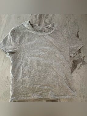 Abercrombie & Fitch Light Heather Gray Short Sleeve Tee